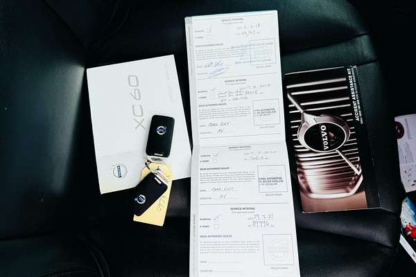 2015 Volvo XC60 D4 Luxury