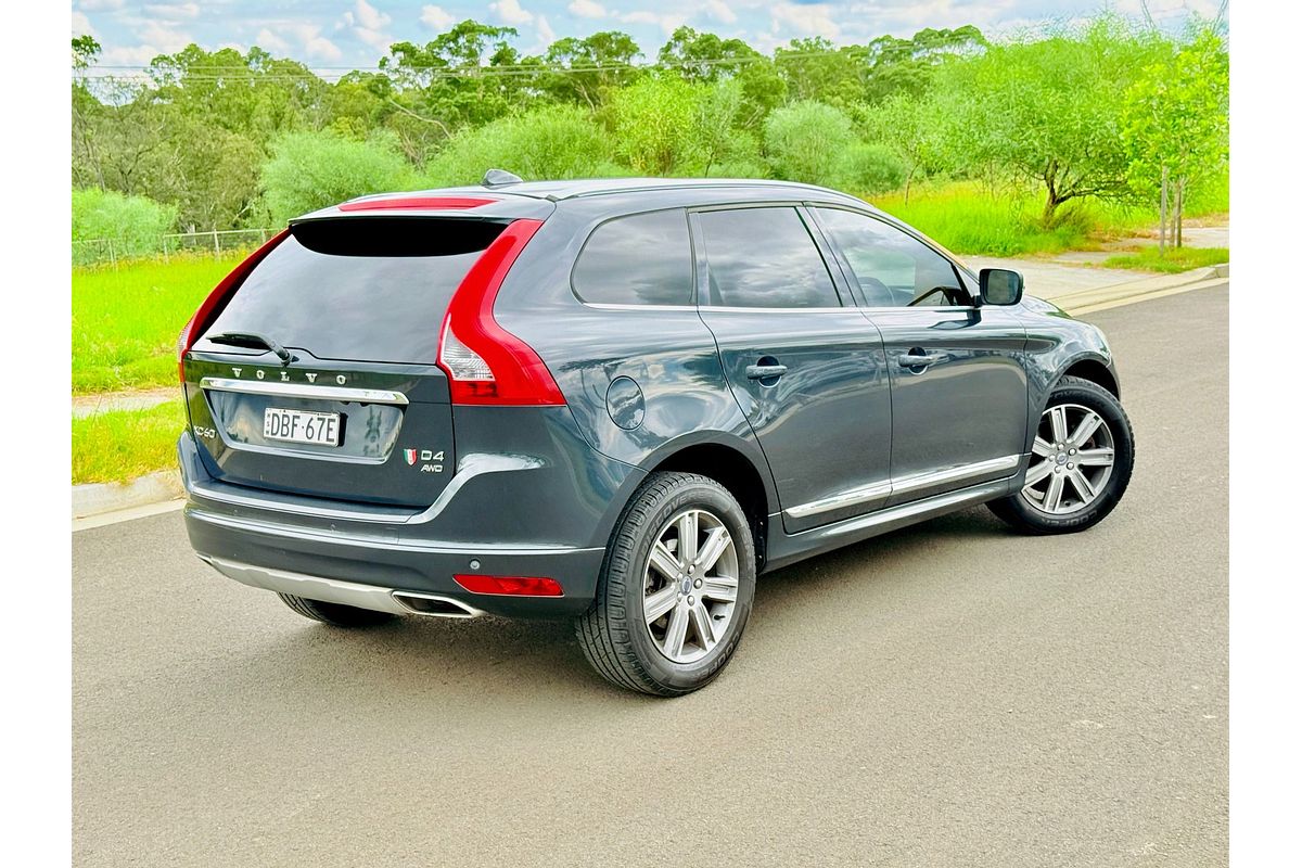 2015 Volvo XC60 D4 Luxury