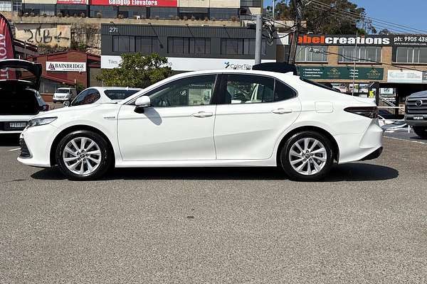 2021 Toyota Camry Ascent AXVH70R