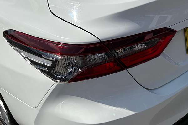 2021 Toyota Camry Ascent AXVH70R