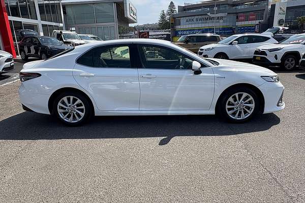 2021 Toyota Camry Ascent AXVH70R