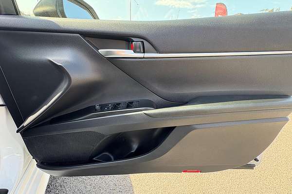 2021 Toyota Camry Ascent AXVH70R