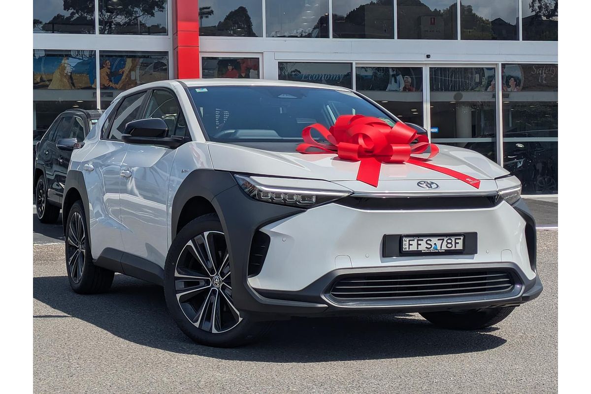 2023 Toyota bZ4X XEAM10R