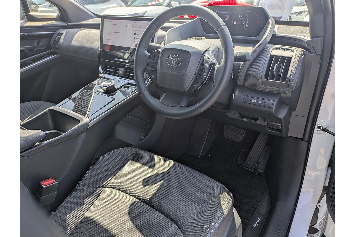 2023 Toyota bZ4X XEAM10R