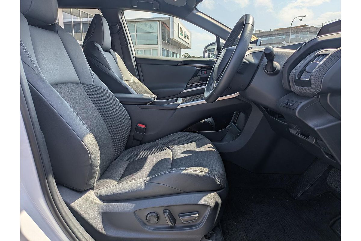 2023 Toyota bZ4X XEAM10R