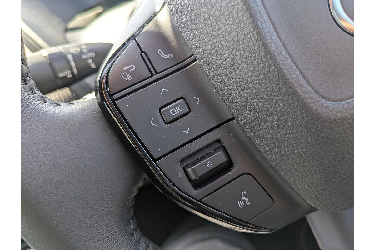 2023 Toyota bZ4X XEAM10R