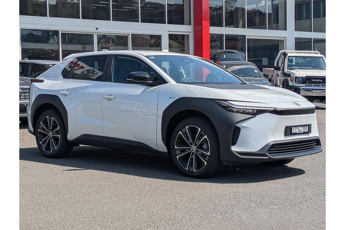 2023 Toyota bZ4X XEAM10R