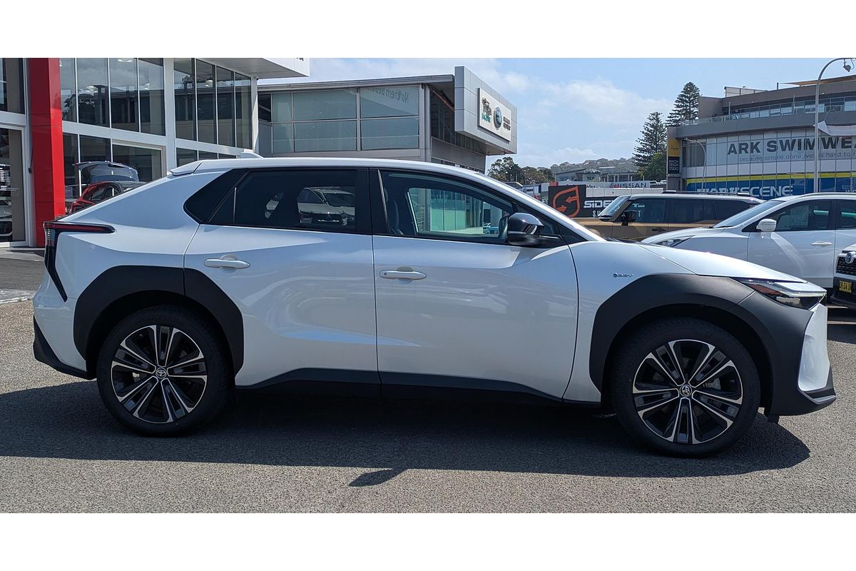 2023 Toyota bZ4X XEAM10R