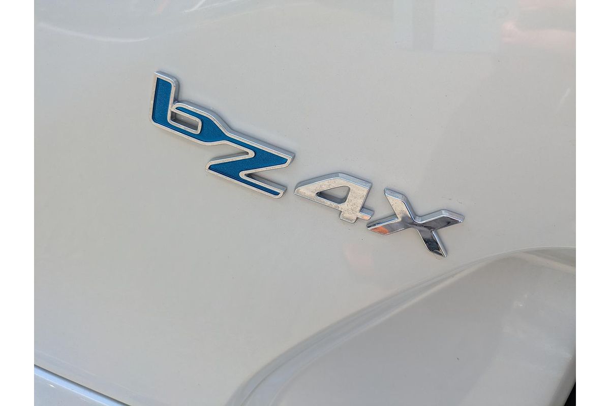 2023 Toyota bZ4X XEAM10R