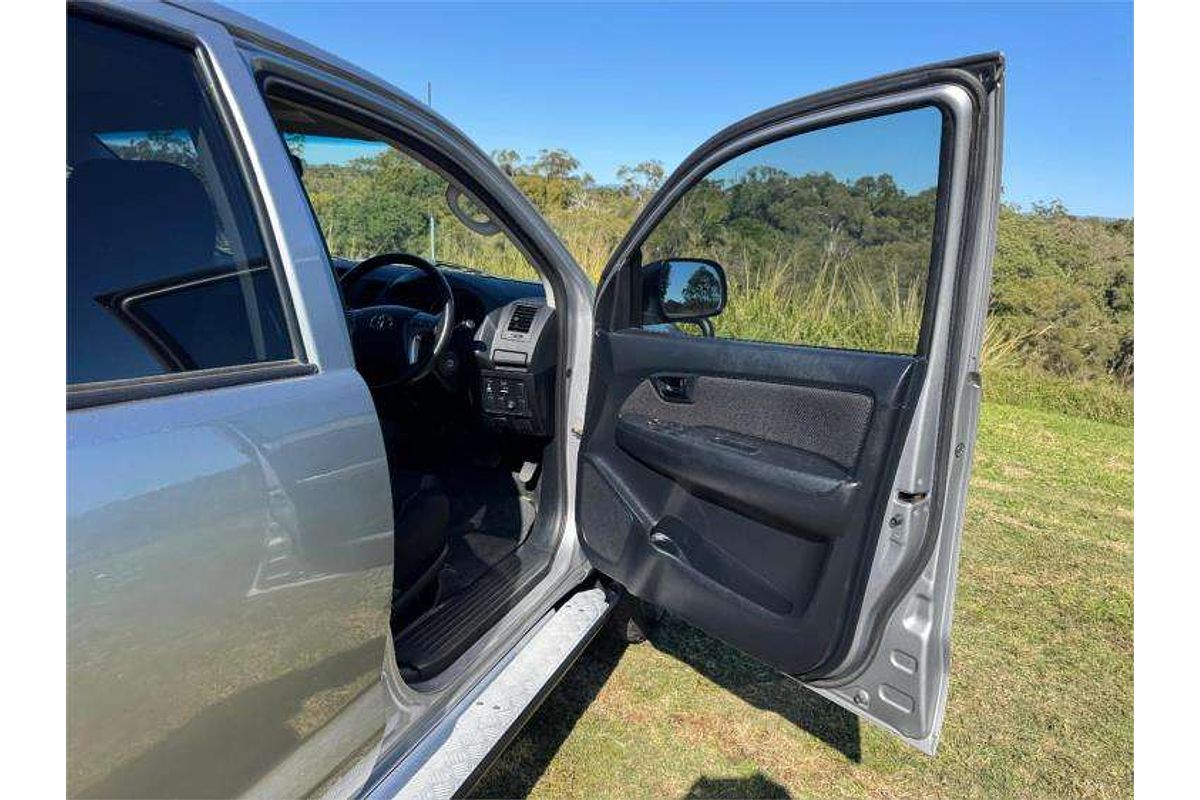 2015 Toyota Hilux SR KUN26R 4X4