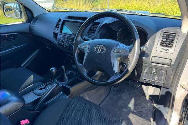 2015 Toyota Hilux SR KUN26R 4X4
