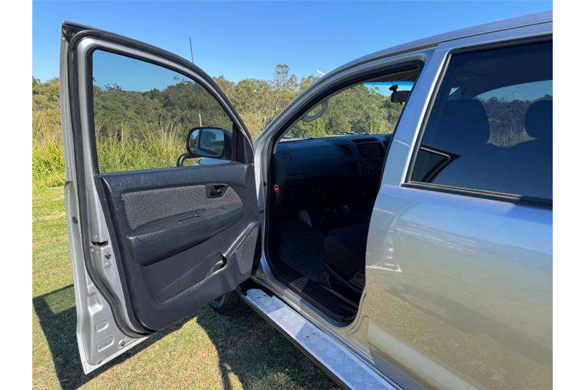 2015 Toyota Hilux SR KUN26R 4X4