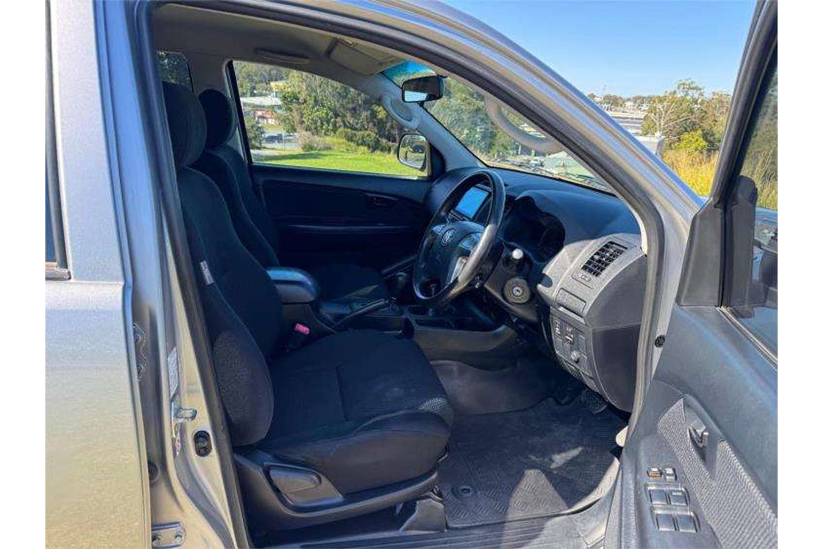 2015 Toyota Hilux SR KUN26R 4X4