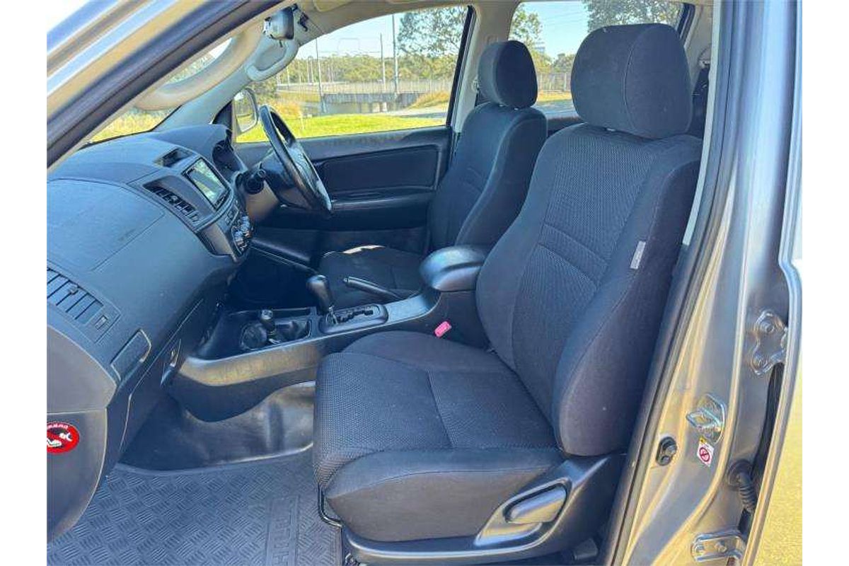2015 Toyota Hilux SR KUN26R 4X4
