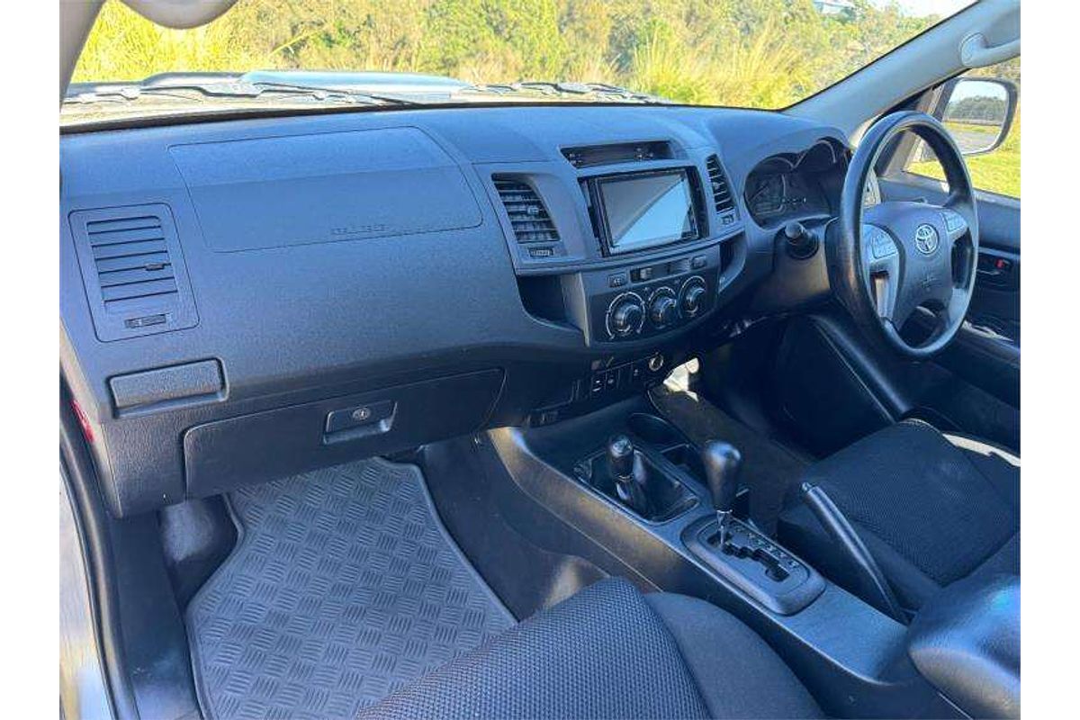 2015 Toyota Hilux SR KUN26R 4X4