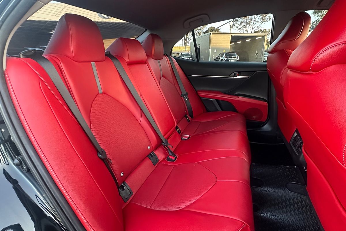 2021 Toyota Camry SX AXVH70R
