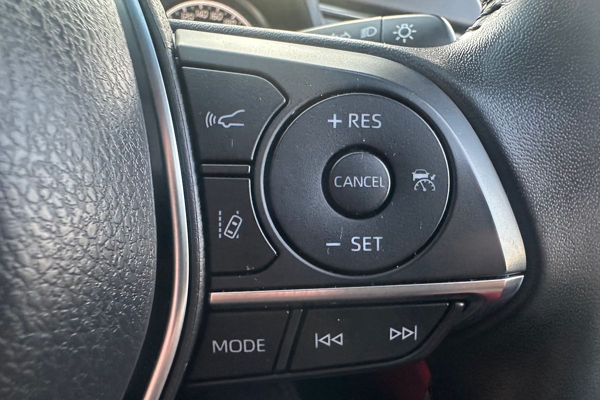 2021 Toyota Camry SX AXVH70R