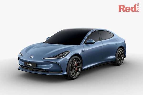 2025 MG IM5 Platinum P12L