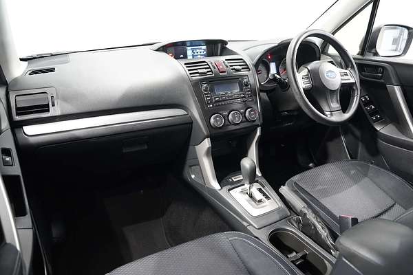 2014 Subaru Forester 2.5i S4