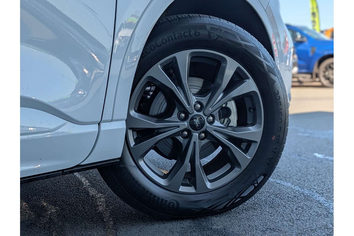 2023 Ford Escape ST-Line PHEV ZH