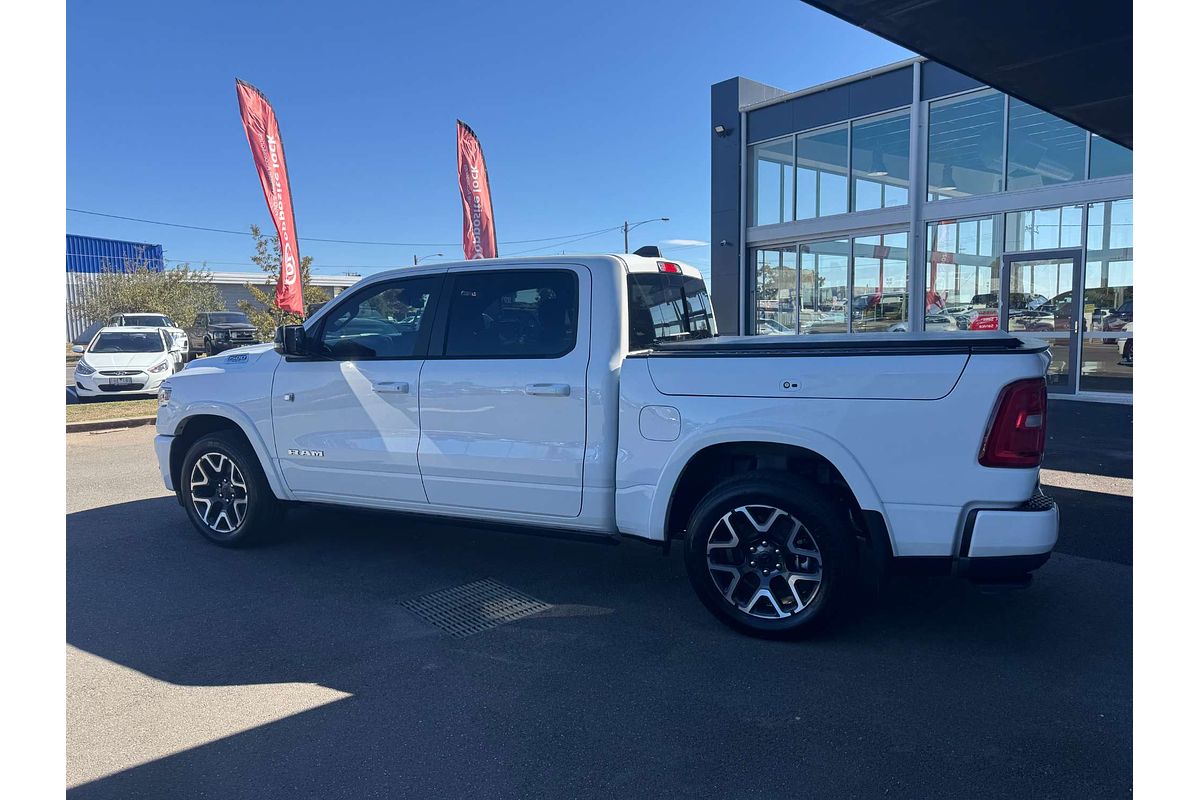 2025 RAM 1500 Laramie Sport Hurricane SO RamBox DT 4X4 SWB