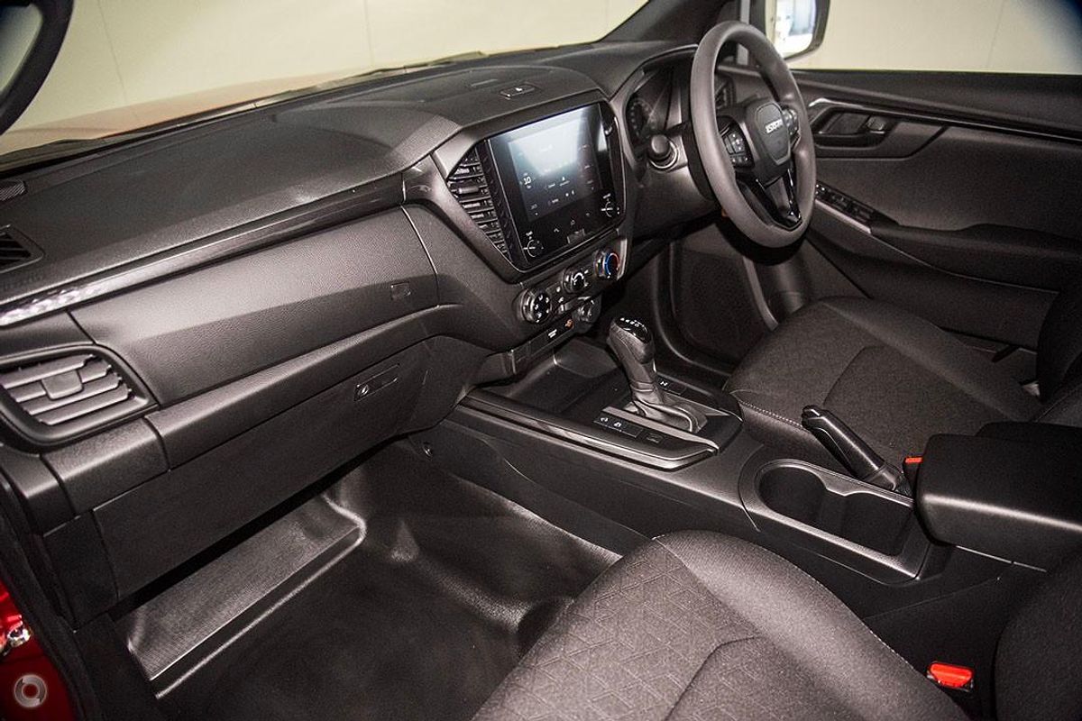 2025 Isuzu D-MAX X-RIDER 4X4