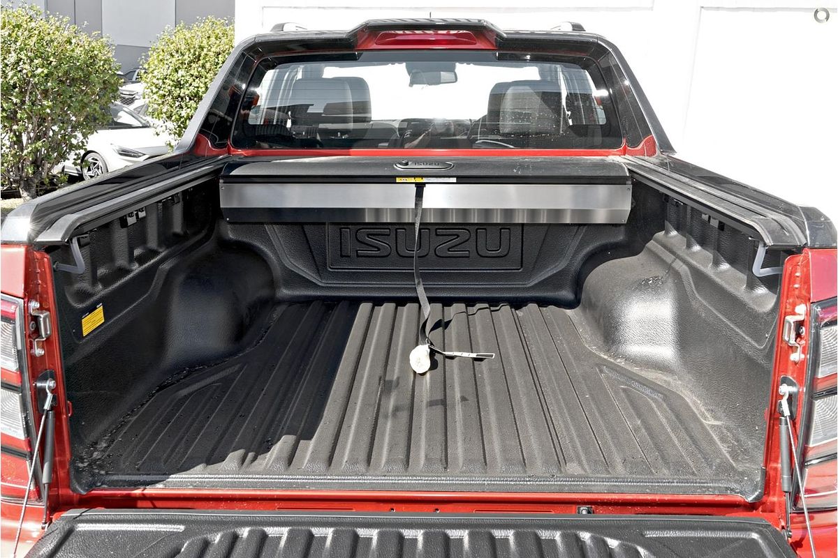 2025 Isuzu D-MAX X-TERRAIN 4X4