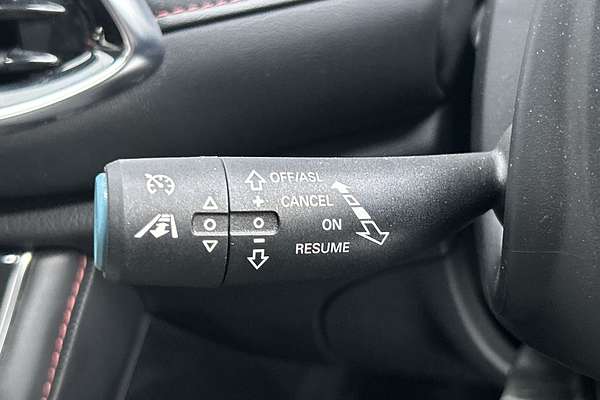 2022 MG HS Vibe SAS23