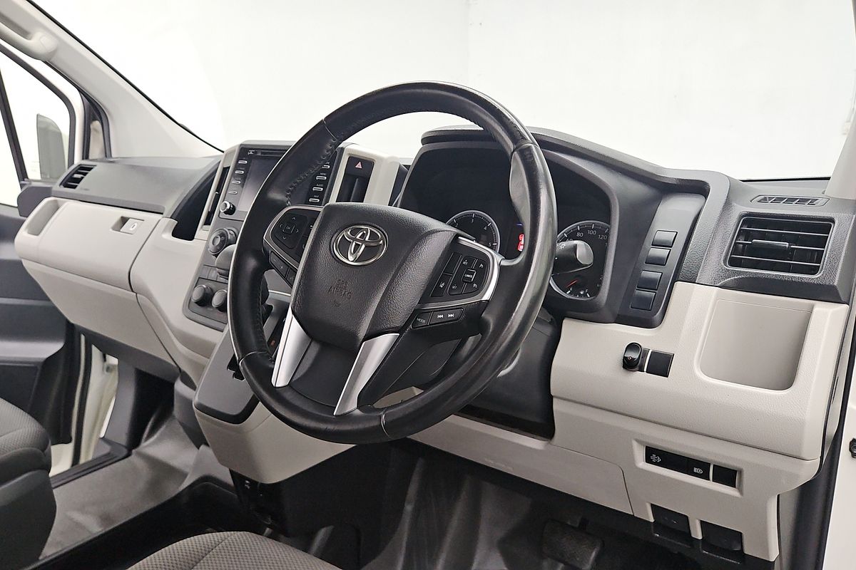 2019 Toyota Hiace Commuter GDH322R ELWB High Roof