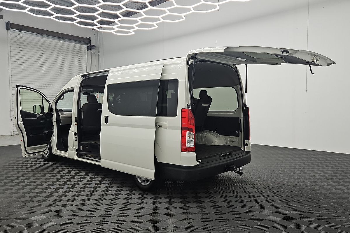 2019 Toyota Hiace Commuter GDH322R ELWB High Roof