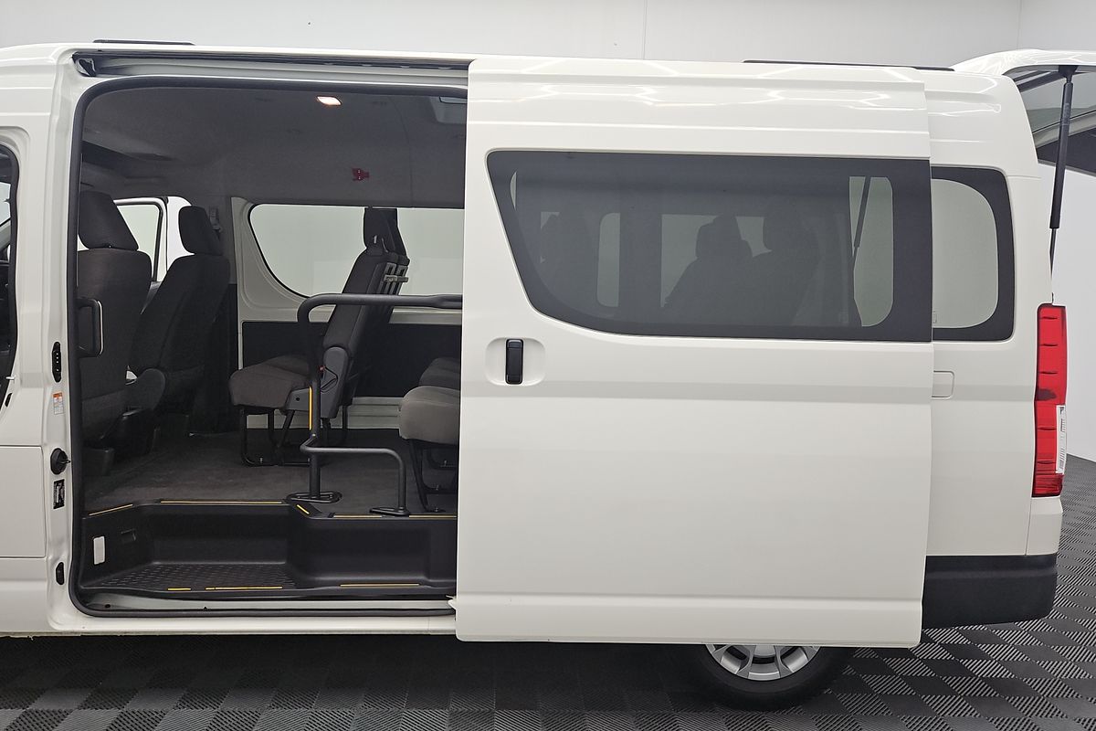 2019 Toyota Hiace Commuter GDH322R ELWB High Roof