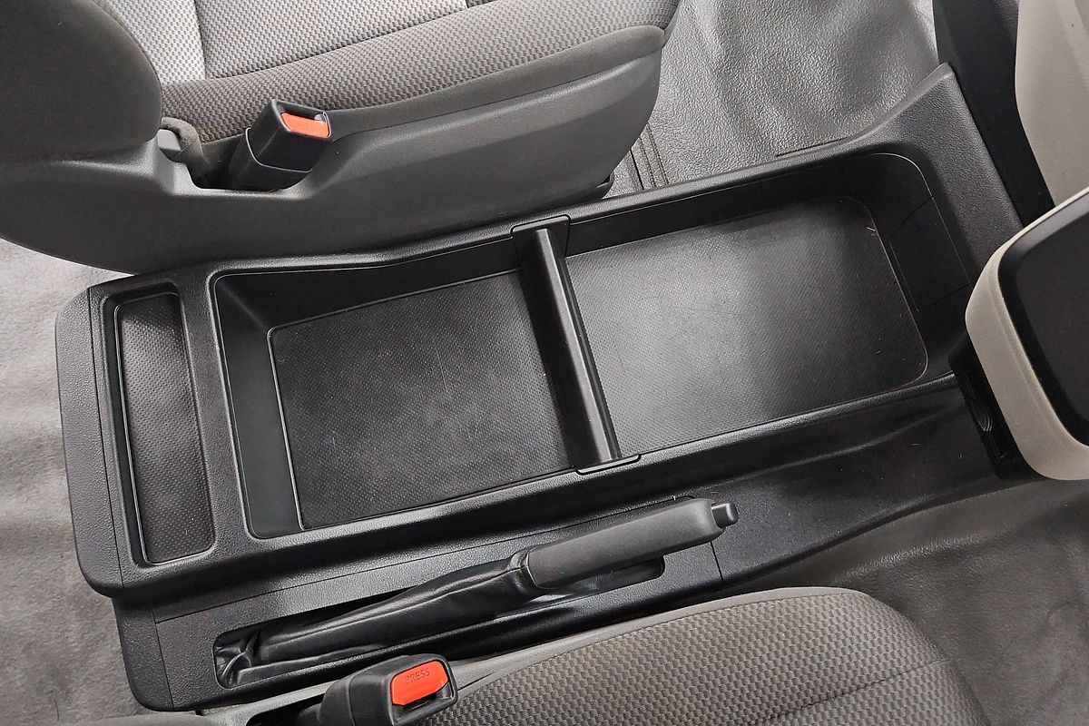 2019 Toyota Hiace Commuter GDH322R ELWB High Roof