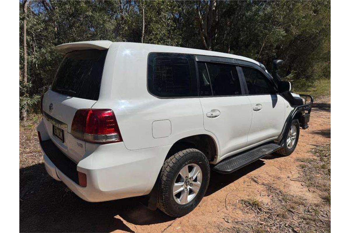 2010 Toyota Landcruiser GXL VDJ200R