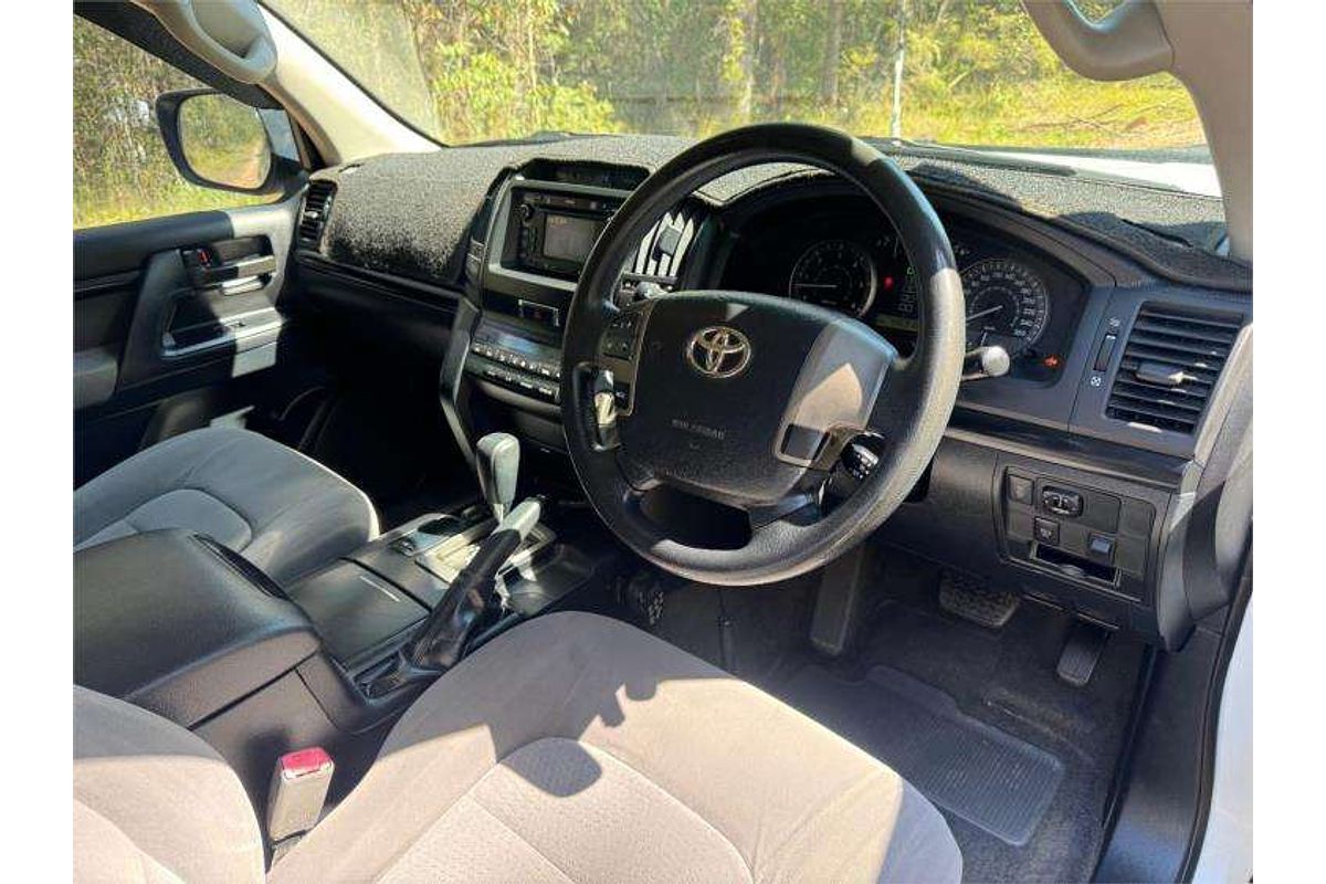 2010 Toyota Landcruiser GXL VDJ200R