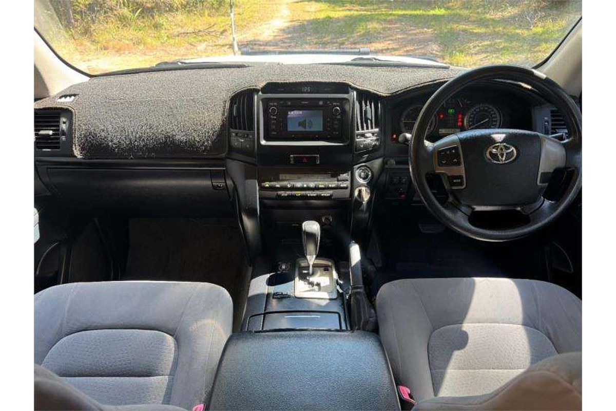 2010 Toyota Landcruiser GXL VDJ200R