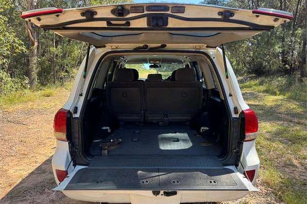 2010 Toyota Landcruiser GXL VDJ200R