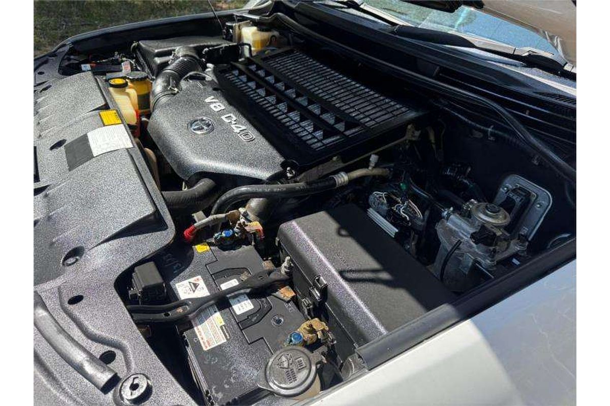 2010 Toyota Landcruiser GXL VDJ200R