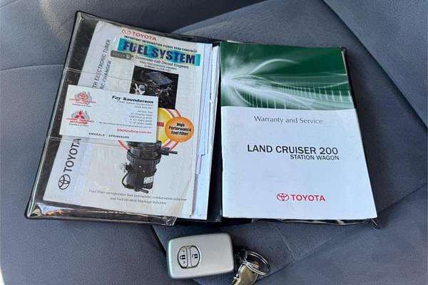 2010 Toyota Landcruiser GXL VDJ200R