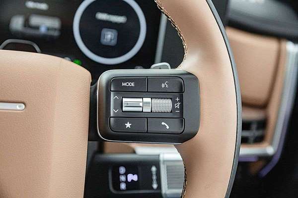 2025 Hyundai Santa Fe Calligraphy MX5.V2