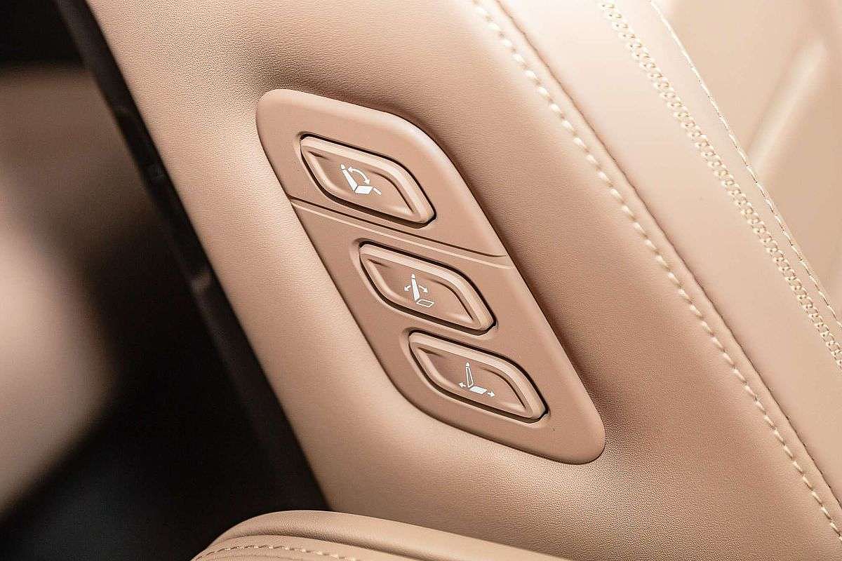 2025 Hyundai Santa Fe Calligraphy MX5.V2