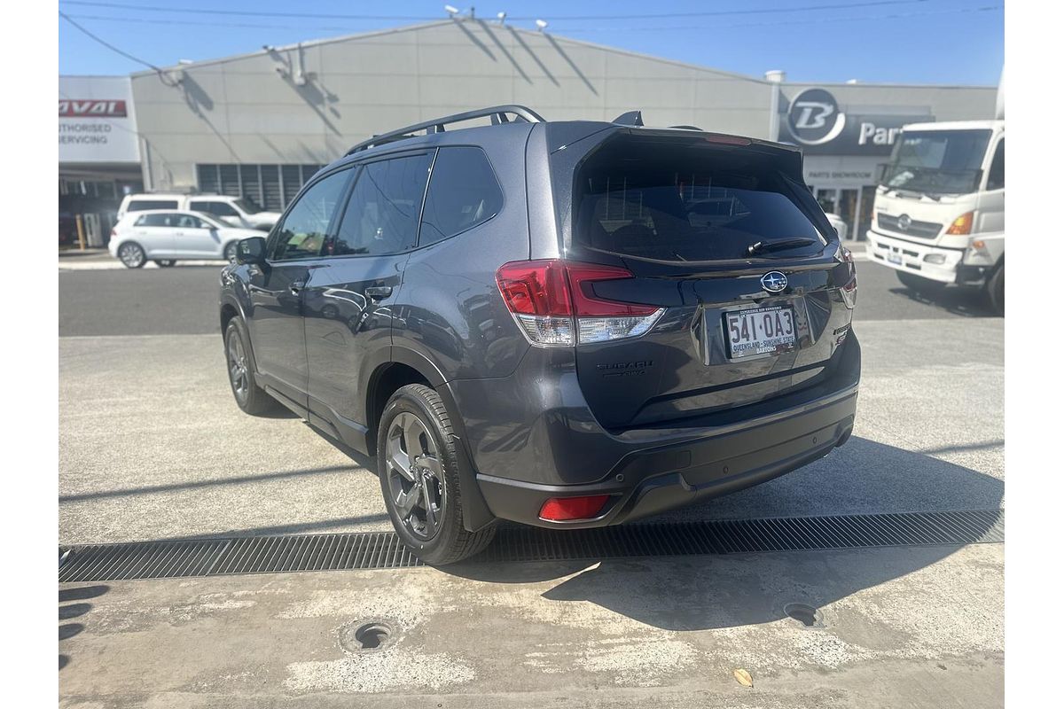 2025 Subaru Forester 2.5i S5
