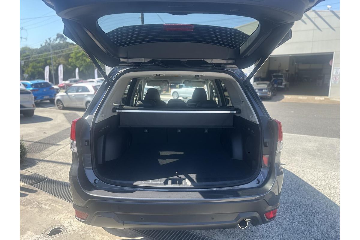 2025 Subaru Forester 2.5i S5