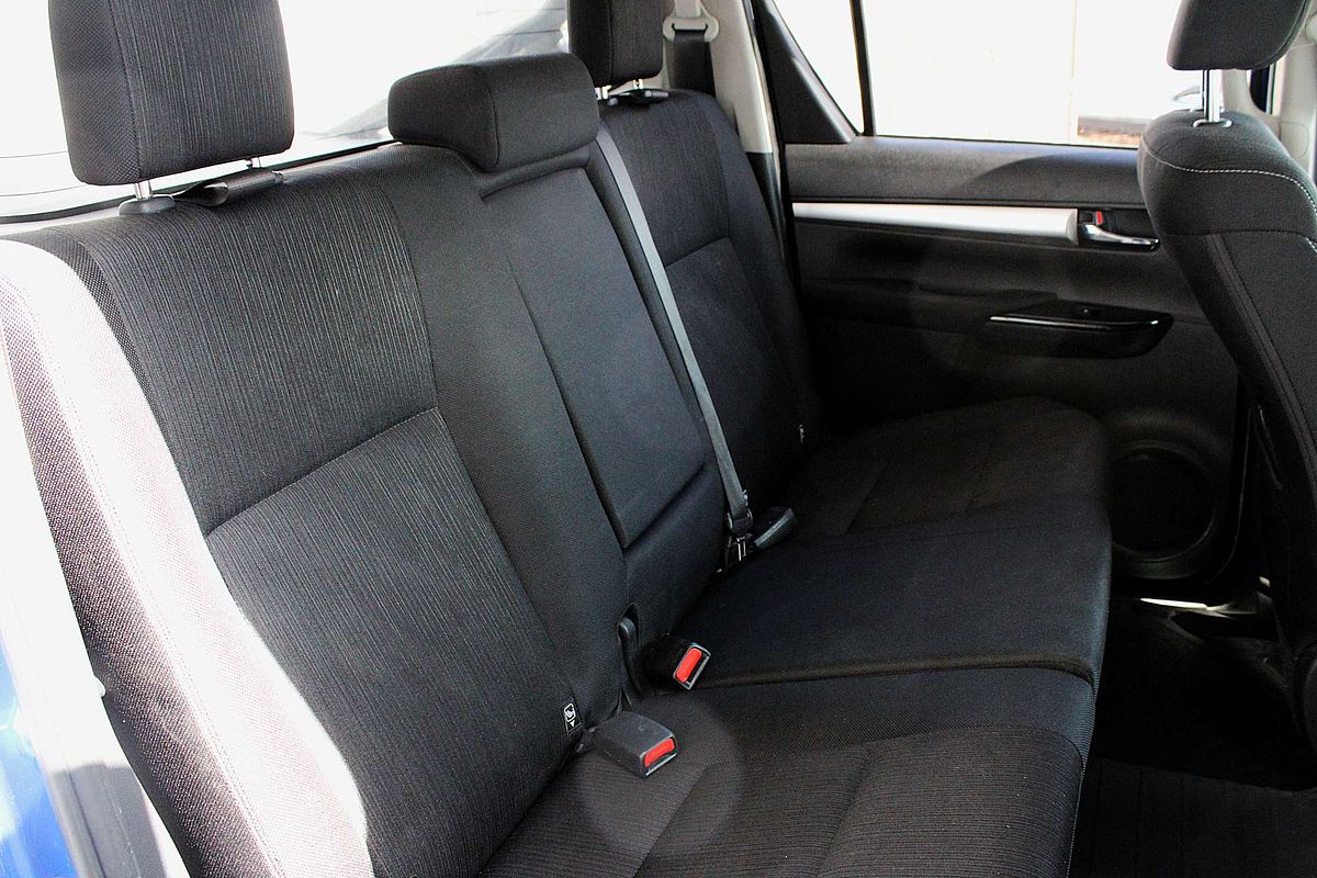 2016 Toyota Hilux SR5 GUN126R 4X4