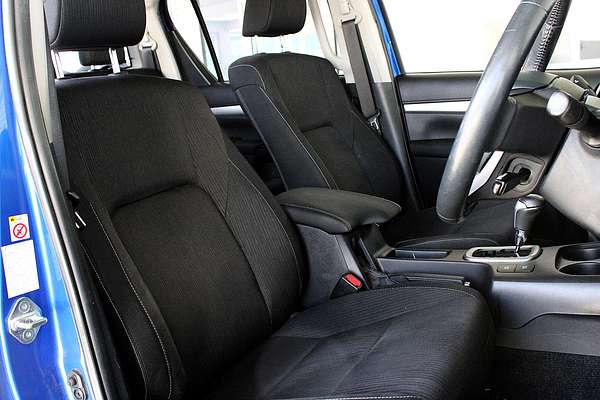 2016 Toyota Hilux SR5 GUN126R 4X4