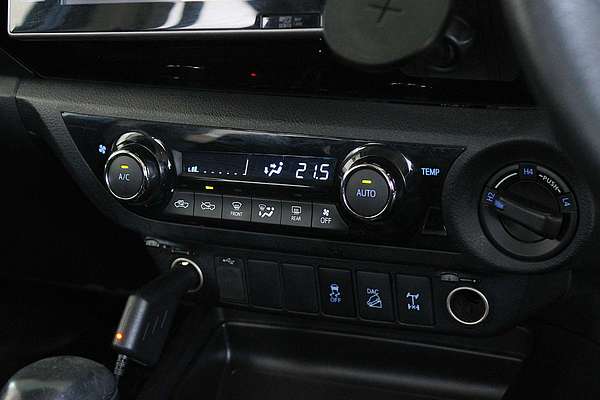 2016 Toyota Hilux SR5 GUN126R 4X4