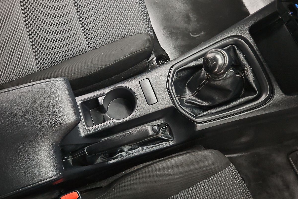 2022 Toyota Hilux Workmate TGN121R Rear Wheel Drive