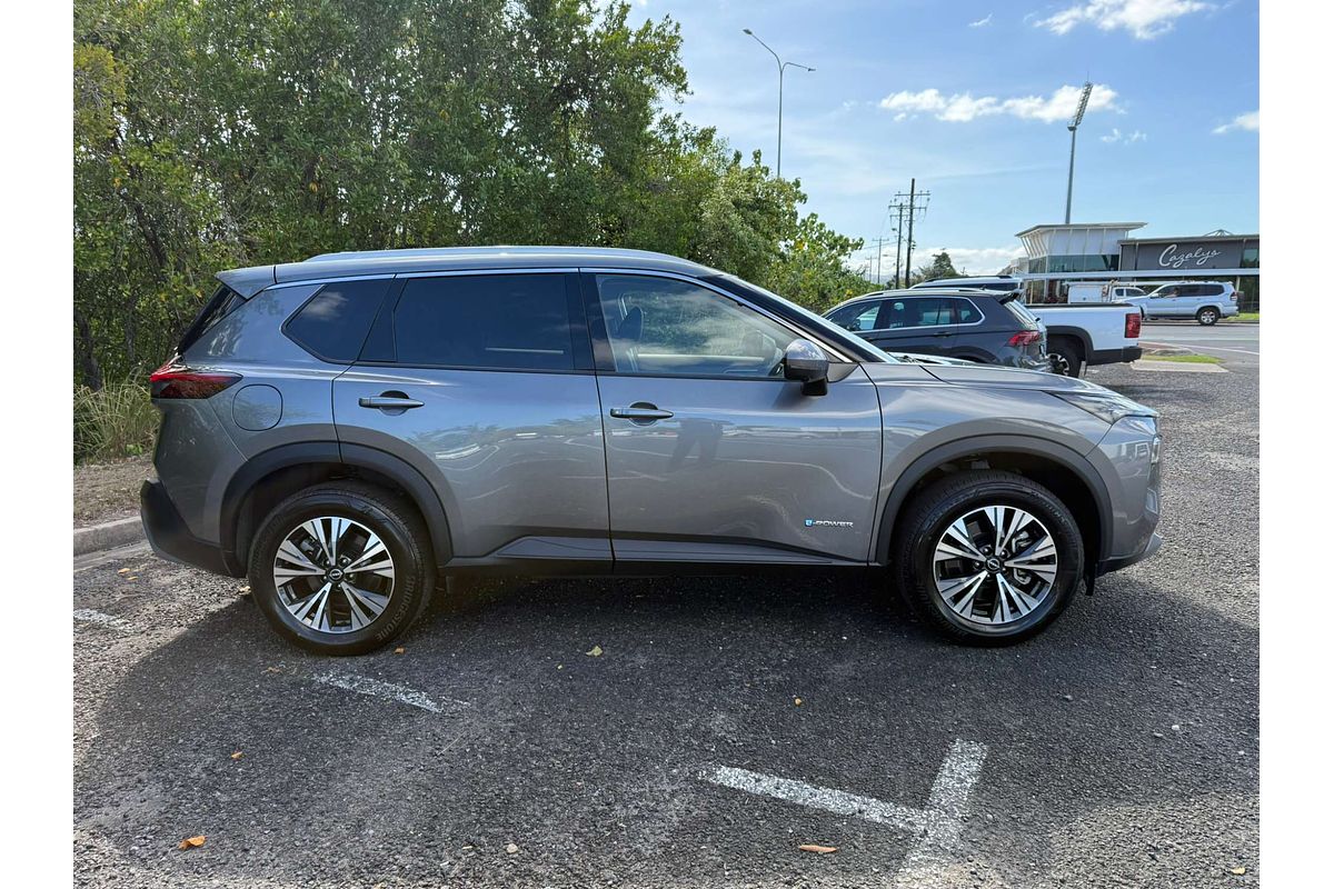 2025 Nissan X-TRAIL ST-L e-POWER T33