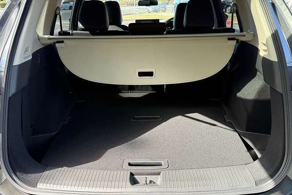 2025 Nissan X-TRAIL ST-L e-POWER T33