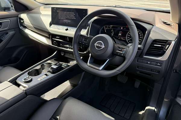 2025 Nissan X-TRAIL ST-L e-POWER T33
