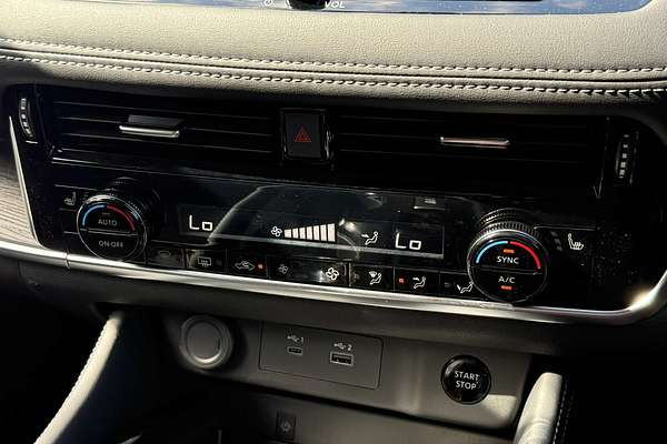 2025 Nissan X-TRAIL ST-L e-POWER T33